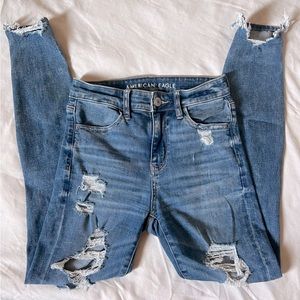 Very stretchy distressed skinny Jean size 2.